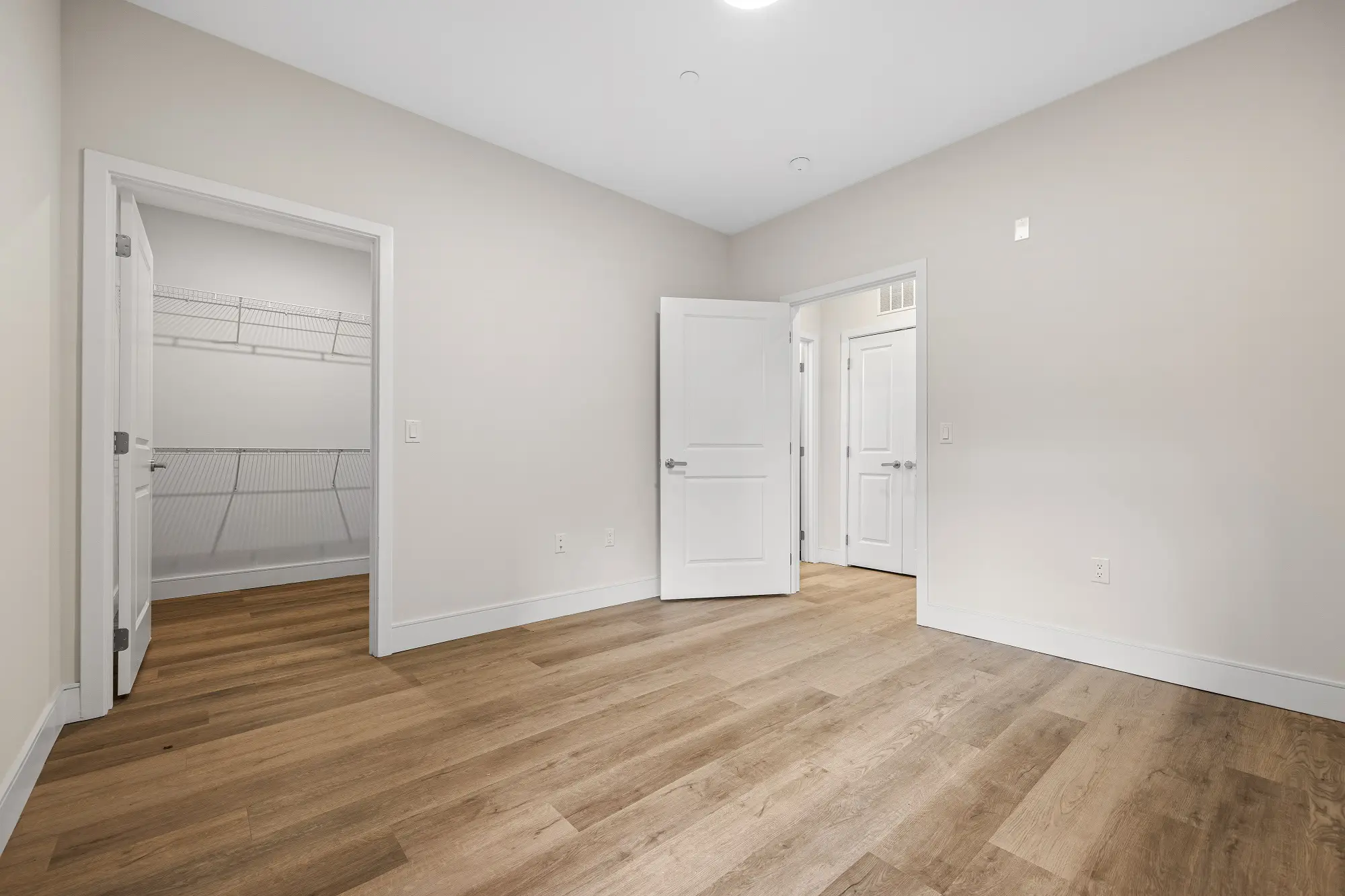 The Beacon apartment bedroom with walk-in closet - Norwalk, CT